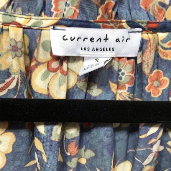 Anthropologie Current Air Floral Satin Top sz S - Picture 5 of 6
